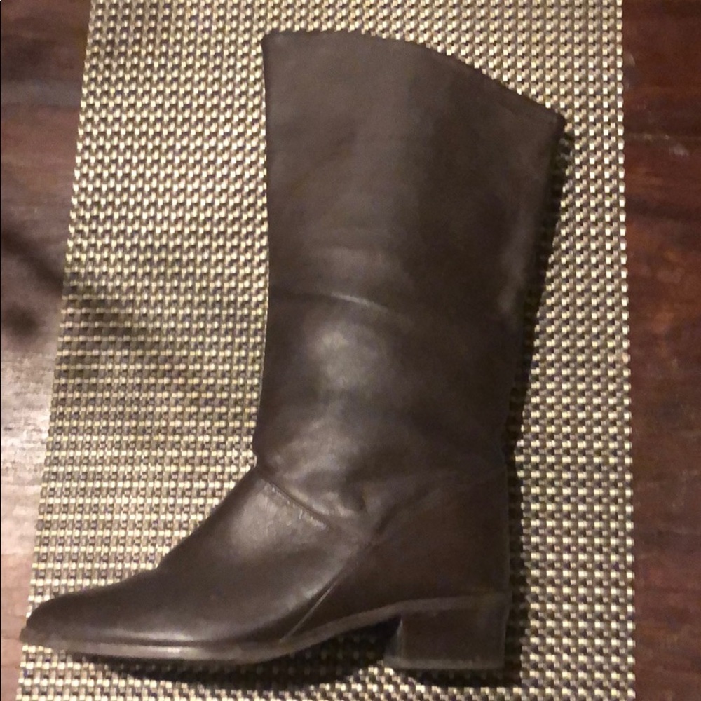 Women’s Brown Boots